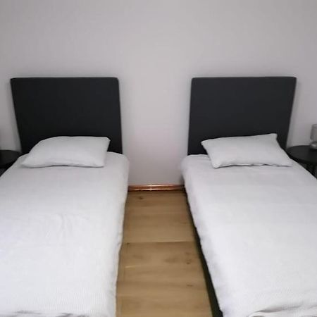 Apartment Prozor Otočac Eksteriør bilde