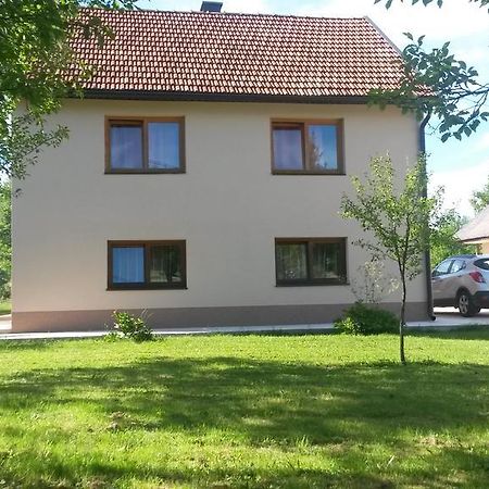 Apartment Prozor Otočac Eksteriør bilde