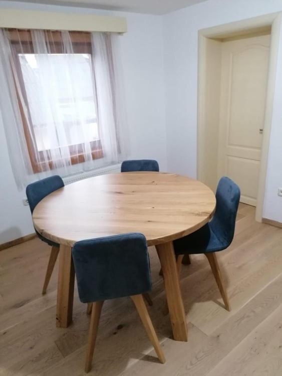 Apartment Prozor Otočac Eksteriør bilde
